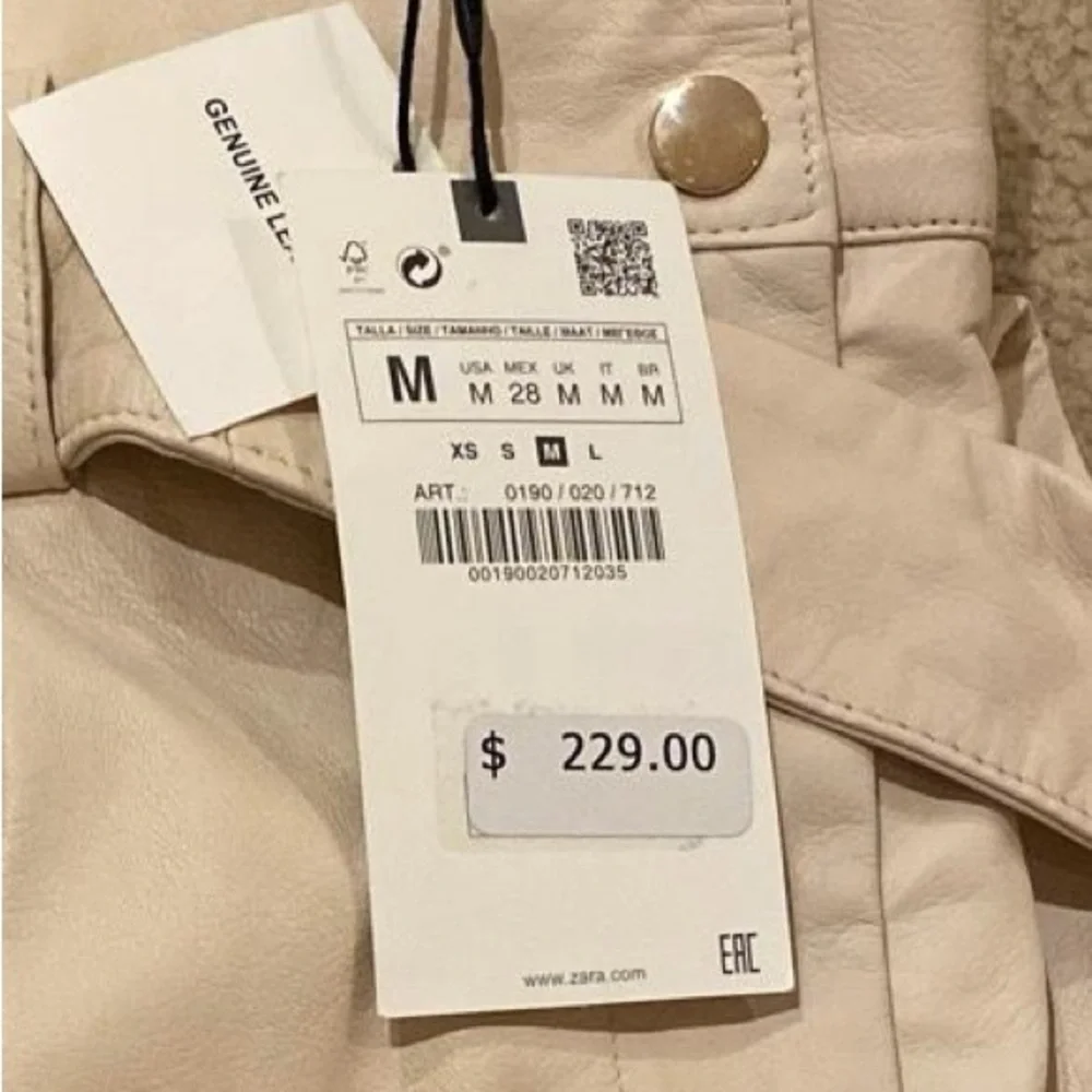 NWT - Zara lamb skin Leather Pants. - Picture 10 of 10